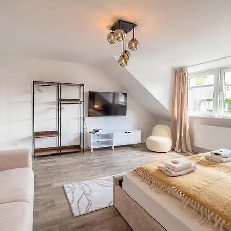 Appartement In Altstadt 2 Schlafzimmer Zentrale Lage *