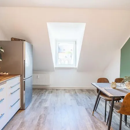 Appartement In Altstadt 2 Schlafzimmer Zentrale Lage
